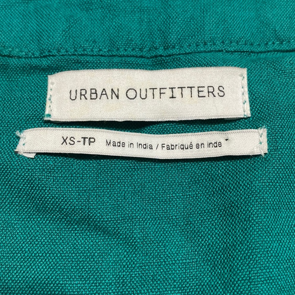 Urban Outfitters Kimmy Wrap Crop Top - Picture 4 of 6